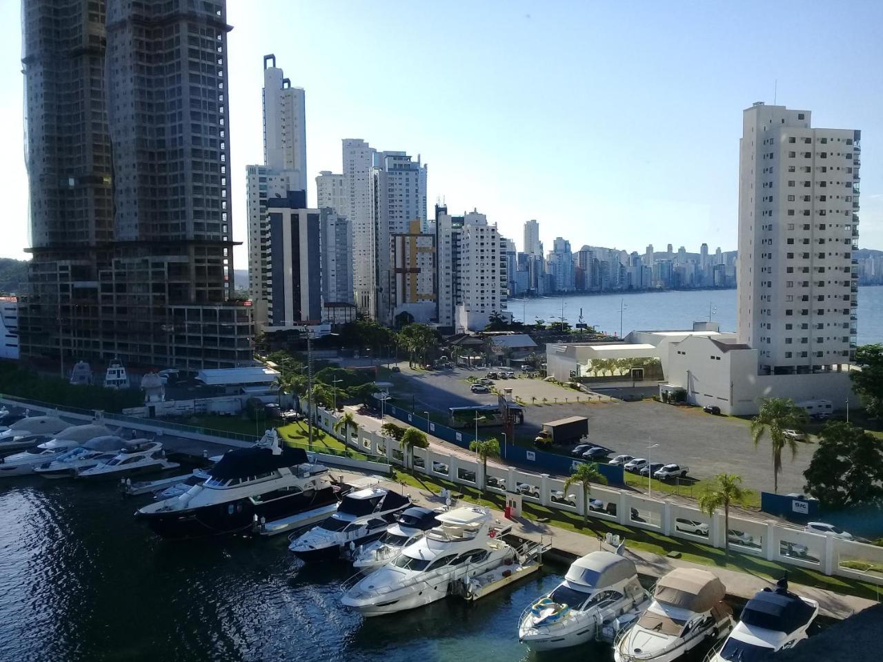 Apartamento Edficio Carima 3 Dormitorios Balneario Camboriu